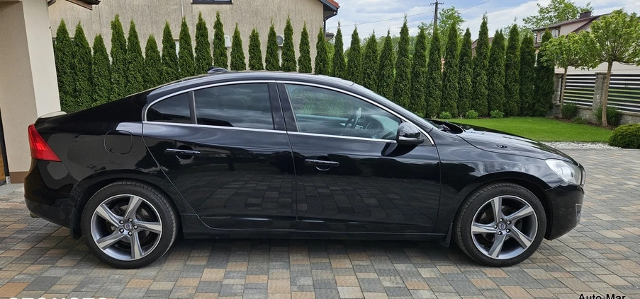 Volvo S60 cena 39999 przebieg: 205000, rok produkcji 2011 z Legnica małe 277